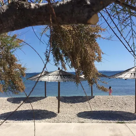 Apartamento Smokva Avec Terasse Vir