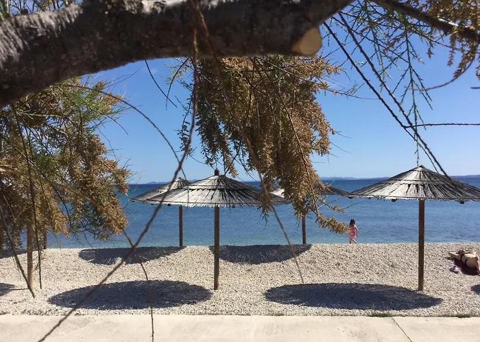 アパート Smokva Avec Terasse ヴィル